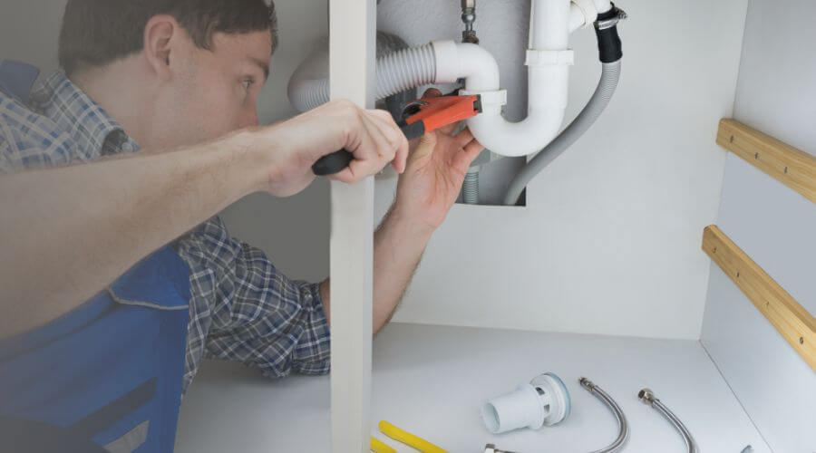 Professional Tankless Water Heater Installation in Roll, AZ